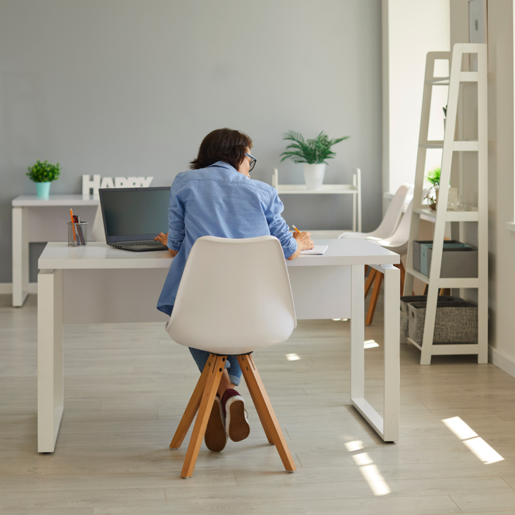 Suffering from WRULD due to unsafe workplace practices? HOMS Assist provides expert guidance for workplace injury claims, ensuring you receive the compensation you deserve.