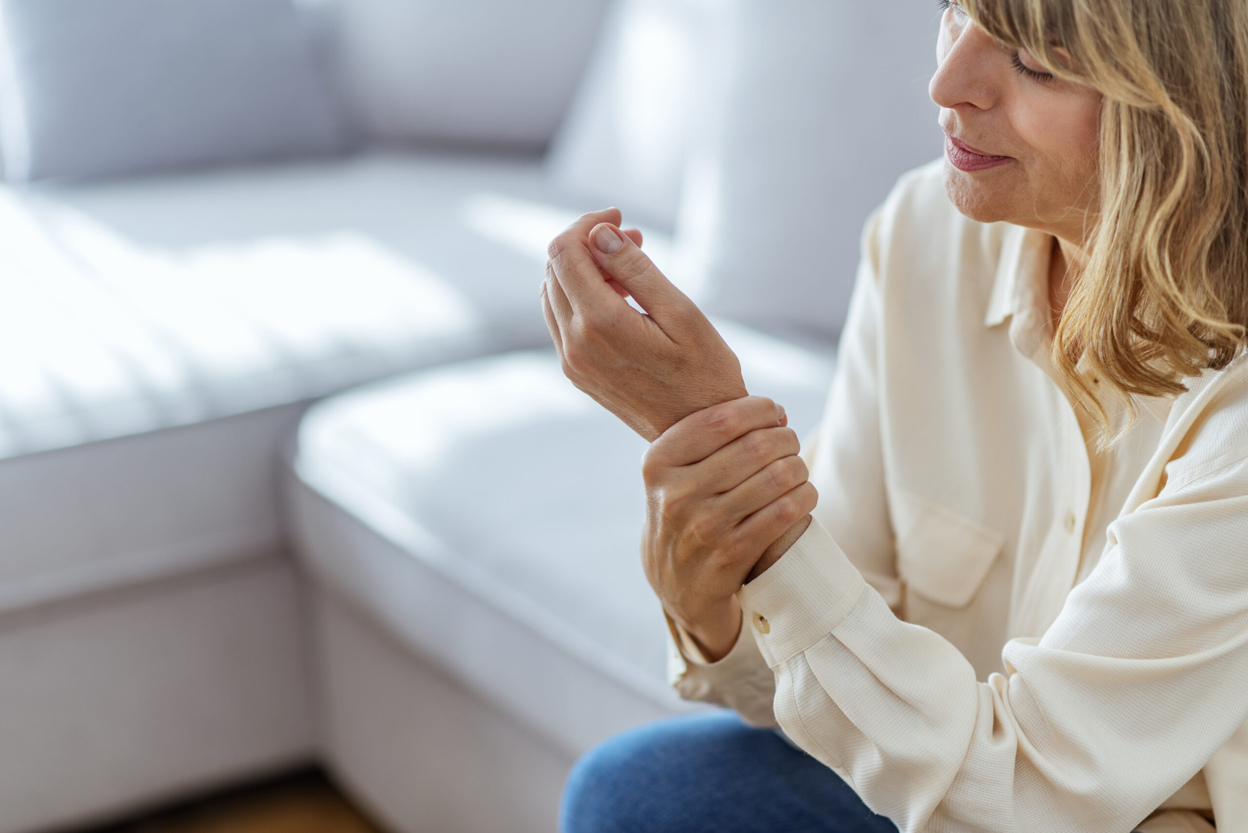Was your scaphoid fracture missed in an Irish hospital? Learn how claims work, time limits, compensation ranges and the steps to take.