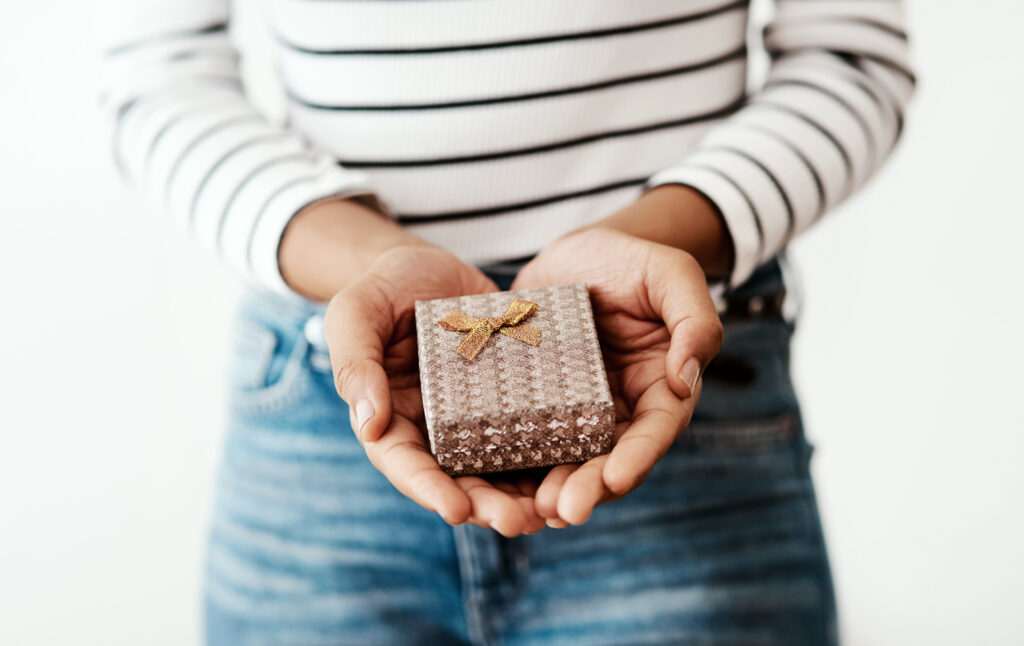 Learn how Ireland’s €3,000 small gift exemption works, why records matter, and what Tax Appeals Commission case 04TACD2024 means for family gifts.